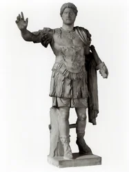 Standbeeld van Hadrianus